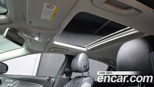 Mercedes-Benz E-Class (W213) E220d Avantgarde 2017 — фото 19