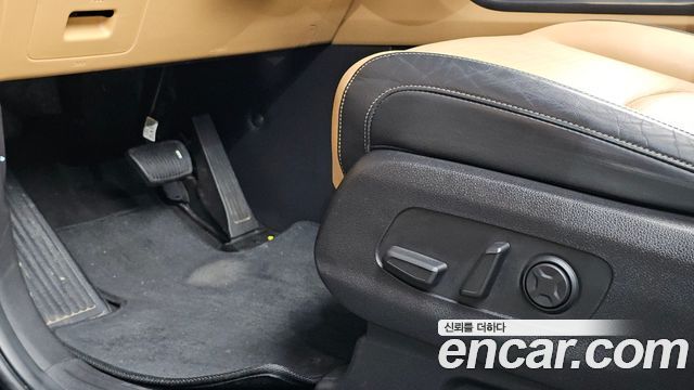 Kia Carnival (IV) Diesel 9-Seater Signature 2021 — фото 15