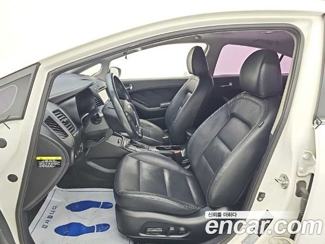 Kia K3 Diesel Noblesse 2015 — фото 15