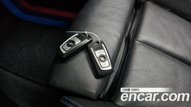 BMW M2 (F87) M2 Coupe M Performance Steering Wheel Edition 2017 — фото 16
