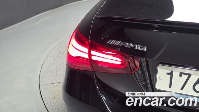 Mercedes-Benz A-Class (W177) AMG A35 4MATIC Sedan 2024 — фото 23