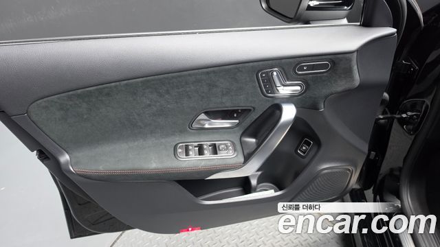 Mercedes-Benz A-Class (W177) AMG A35 4MATIC Sedan 2024 — фото 24