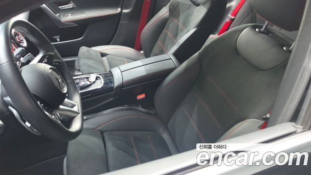Mercedes-Benz A-Class (W177) AMG A35 4MATIC Sedan 2024 — фото 28