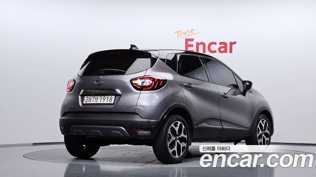 Renault Korea QM3 RE Panoramic Edition 2018 — фото 2