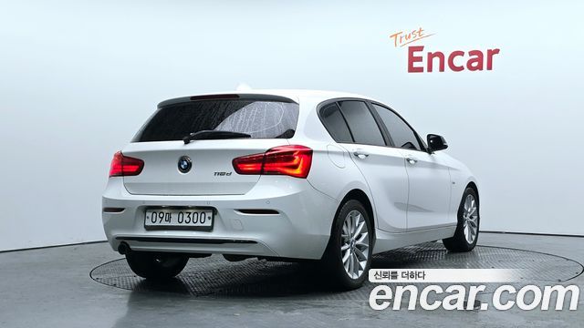 BMW 1 Series (F20) 118d Sport 5Door 2016 — фото 2