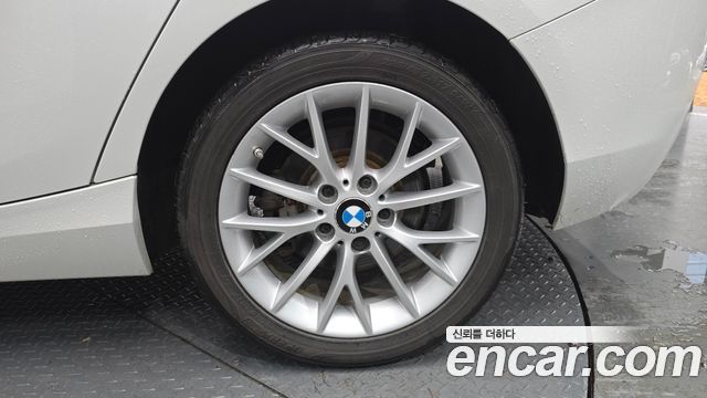 BMW 1 Series (F20) 118d Sport 5Door 2016 — фото 21