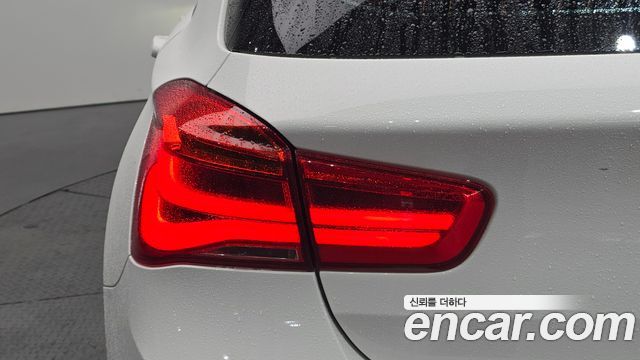BMW 1 Series (F20) 118d Sport 5Door 2016 — фото 23