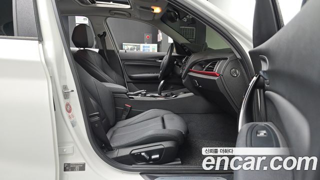 BMW 1 Series (F20) 118d Sport 5Door 2016 — фото 26