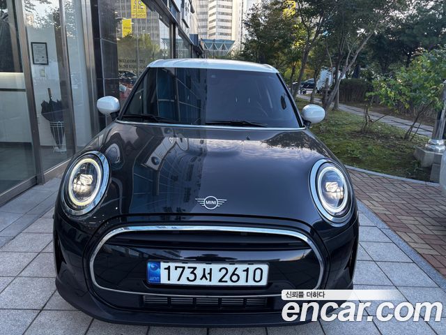 MINI Cooper 5Door Classic Third Generation