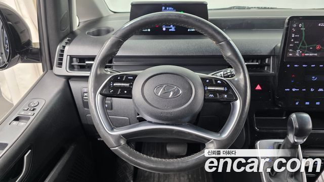 Hyundai Staria Tourer 11-Seater Modern 2023 — фото 12