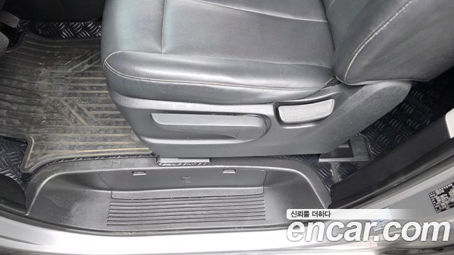 Hyundai Staria Tourer 11-Seater Modern 2023 — фото 31