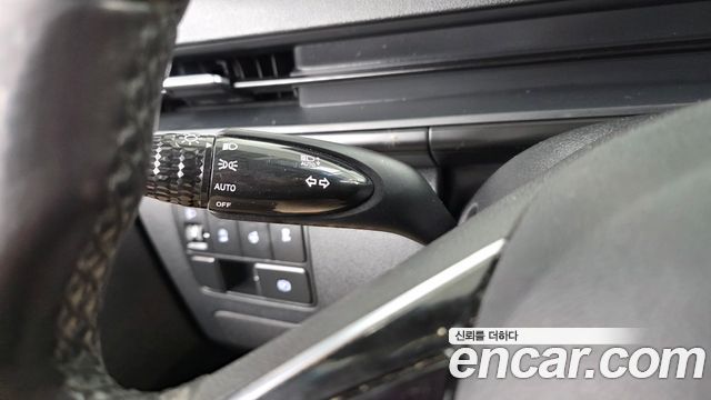 Hyundai Staria Tourer 11-Seater Modern 2023 — фото 33