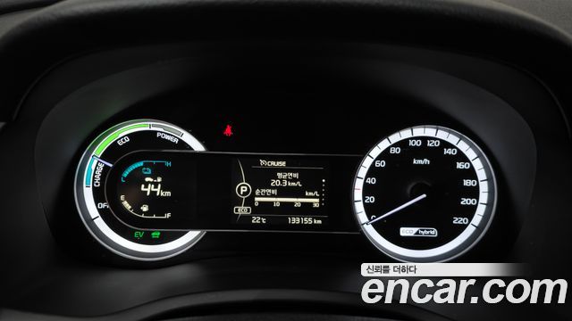 Kia Niro Prestige 2018 — фото 8