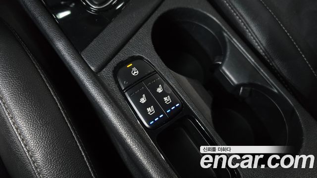 Kia Niro Prestige 2018 — фото 18