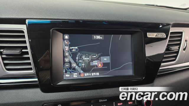 Kia Niro Prestige 2018 — фото 27