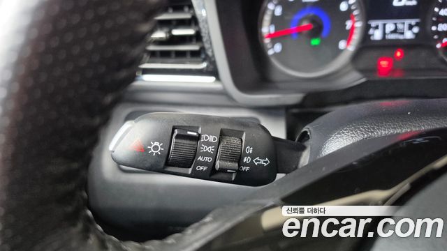 KG Mobility (SsangYong) Very New Tivoli Gasoline 1.5 2WD V5 2020 — фото 27