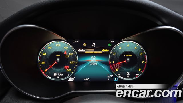 Mercedes-Benz C-Class (W205) C200 AMG Line 2021 — фото 8