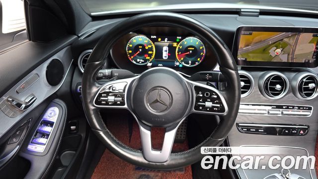 Mercedes-Benz C-Class (W205) C200 AMG Line 2021 — фото 17