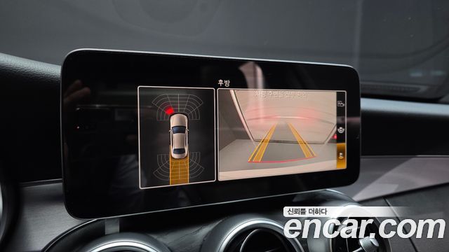 Mercedes-Benz C-Class (W205) C200 AMG Line 2021 — фото 19