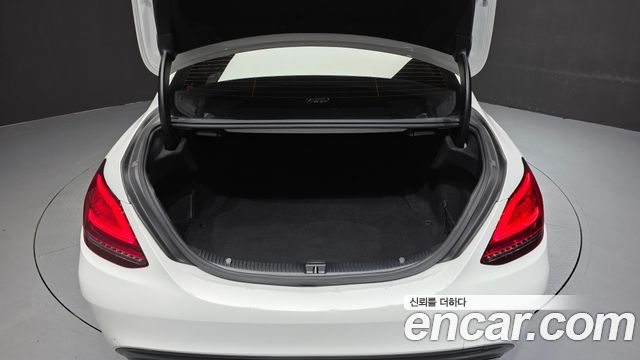 Mercedes-Benz C-Class (W205) C200 AMG Line 2021 — фото 22