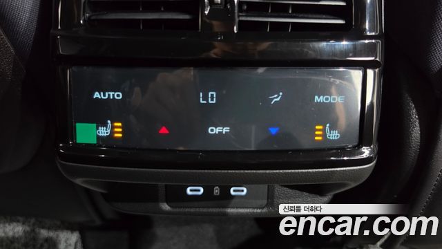 Renault Korea Grand Koleos 2.0 Iconic 2WD 2025 — фото 19