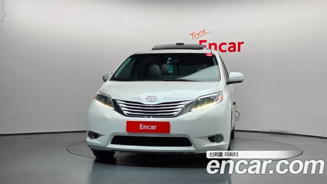 Toyota Sienna 3.5 AWD 2015 — фото 3