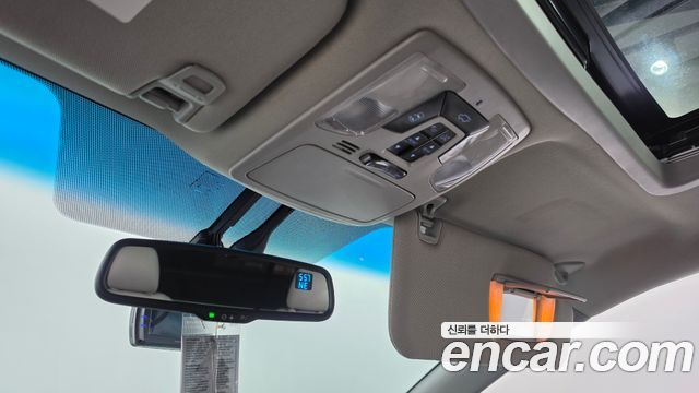 Toyota Sienna 3.5 AWD 2015 — фото 20
