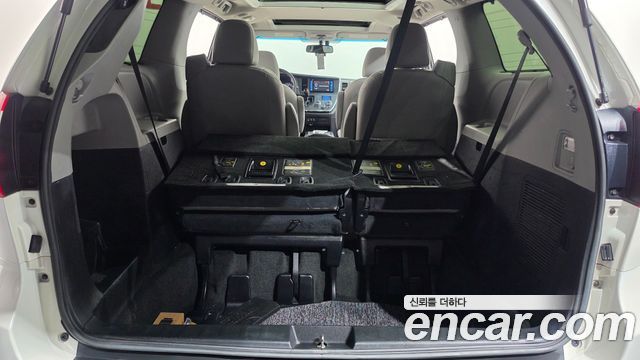 Toyota Sienna 3.5 AWD 2015 — фото 24