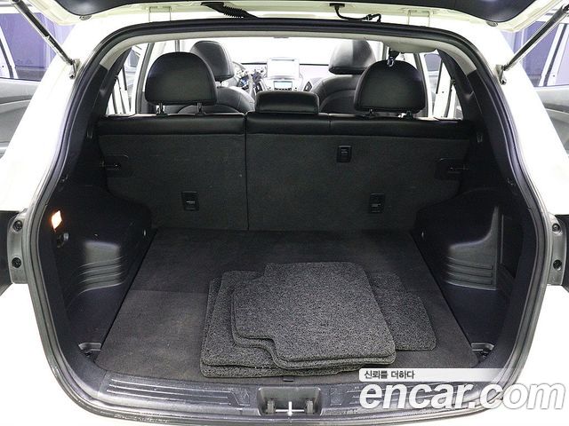 Hyundai Tucson ix Diesel 2WD LX20 Luxury 2013 — фото 5