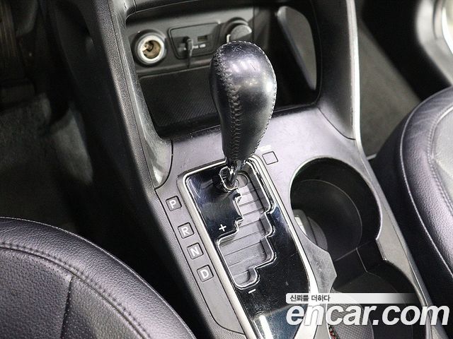 Hyundai Tucson ix Diesel 2WD LX20 Luxury 2013 — фото 8
