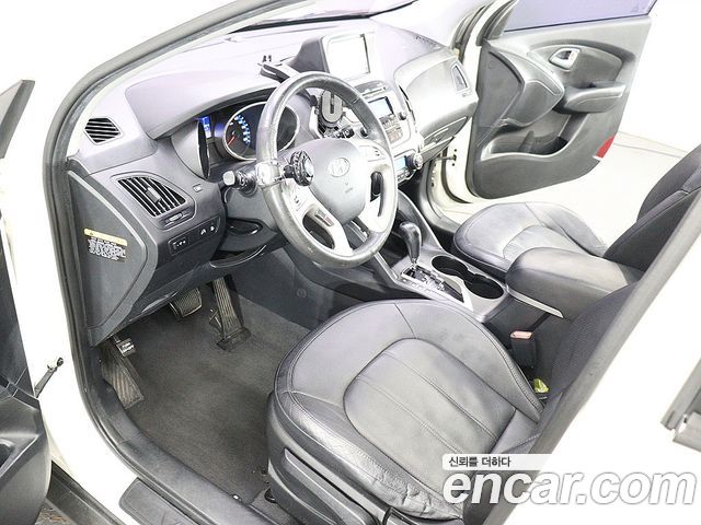 Hyundai Tucson ix Diesel 2WD LX20 Luxury 2013 — фото 21