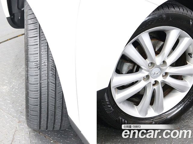 Hyundai Tucson ix Diesel 2WD LX20 Luxury 2013 — фото 24