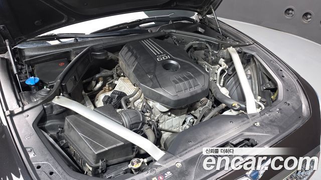 Genesis G70 2.0T AWD Supreme 2018 — фото 6