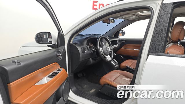 Jeep Compass 2.4 Limited 1st 2014 — фото 10