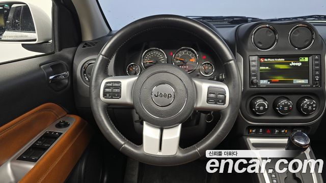 Jeep Compass 2.4 Limited 1st 2014 — фото 13