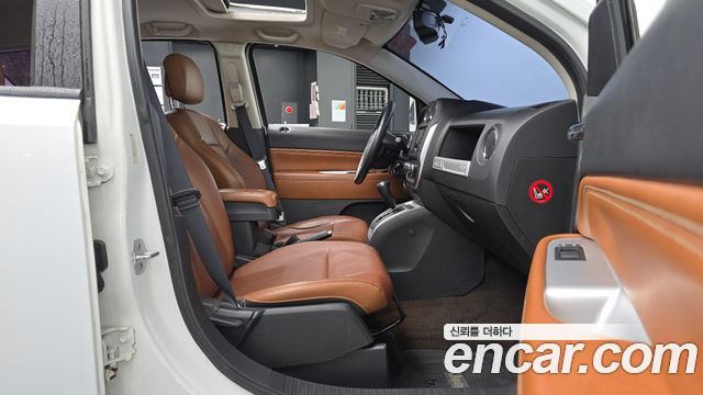 Jeep Compass 2.4 Limited 1st 2014 — фото 26