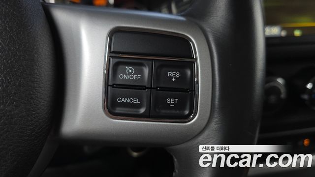 Jeep Compass 2.4 Limited 1st 2014 — фото 28