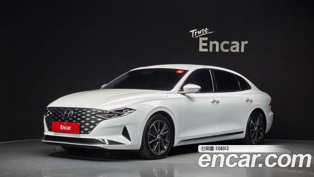 Hyundai Grandeur (IG) 2.5 Le Blanc