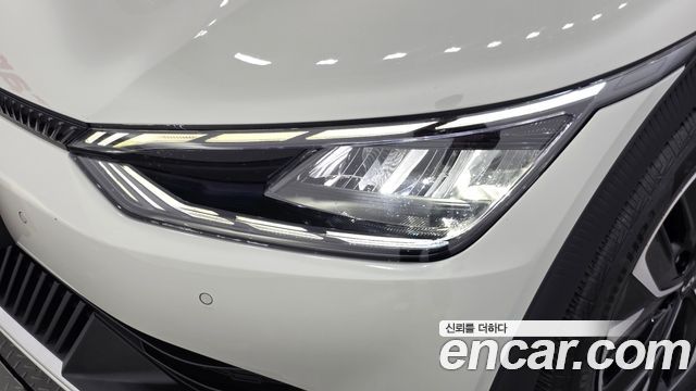 Kia EV6 Long Range Air 2023 — фото 22