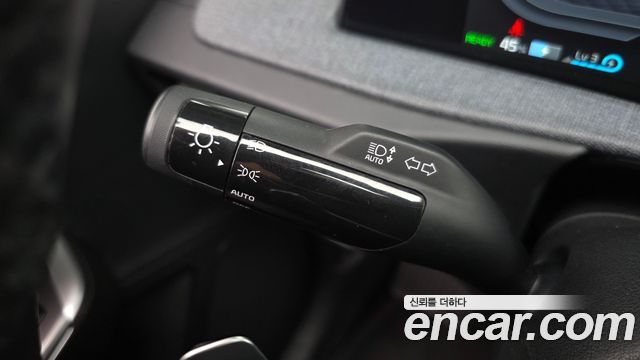 Kia EV6 Long Range Air 2023 — фото 29