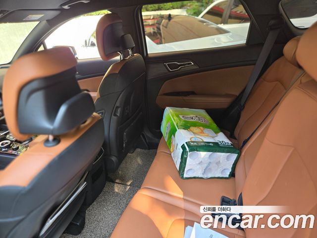 Kia Sportage (V) Gasoline 1.6 Turbo 2WD Signature 2023 — фото 5