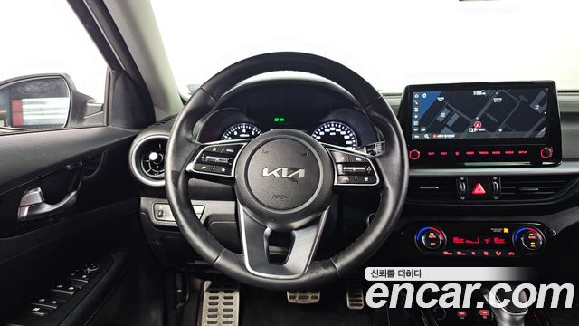 Kia K3 (II) 1.6 Prestige 2023 — фото 12