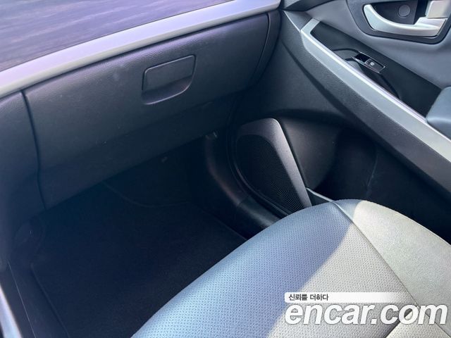 KG Mobility (SsangYong) Korando C 2.2 RX 2WD SUP 2017 — фото 15
