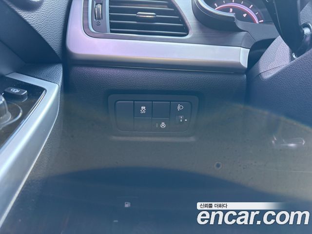 KG Mobility (SsangYong) Korando C 2.2 RX 2WD SUP 2017 — фото 17