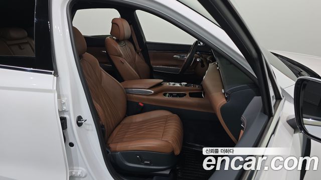 Genesis GV70 2.5T Gasoline 2WD 2022 — фото 26