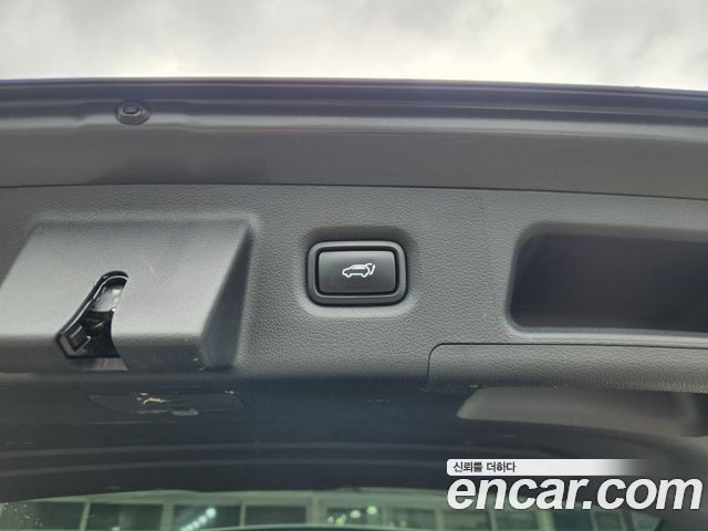 Hyundai Santa Fe Diesel 2.2 2WD Prestige 2021 — фото 21
