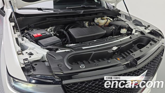 Cadillac Escalade (V) 6.2 ESV ESV Sports Platinum 2023 — фото 6