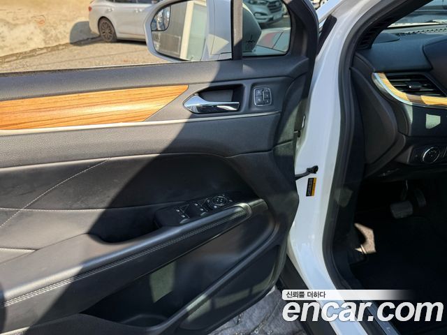Lincoln MKC 2.0 AWD 2015 — фото 15