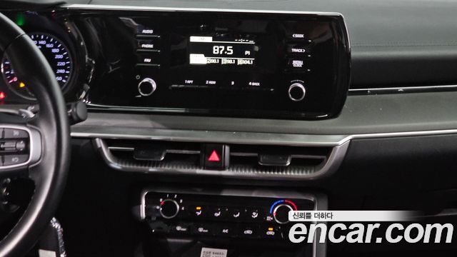 Kia K5 (III) 2.0 Trendy 2023 — фото 13