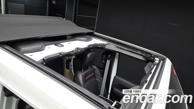 Jeep Wrangler (JL) 2.0 Rubicon Power Top 4Door 2024 — фото 19